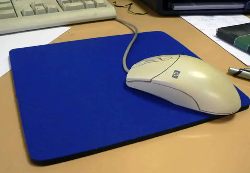 How to clean your mouse pad to the best 1